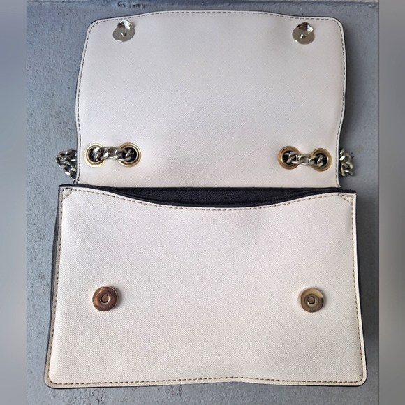 Guess 1981 Cherie Convertible Flap Crossbody Bag - Picture 7 of 9